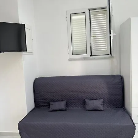 O'vascio E Maruzzella Napoli